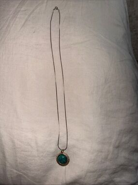 Women's Gold-Tone Pendant Necklace with Teal Stone